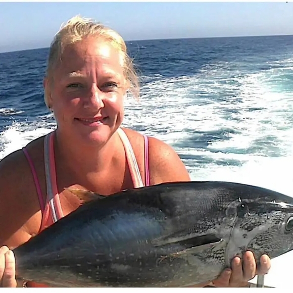 Meet your Posher, E lynn - Picture 1 of 1